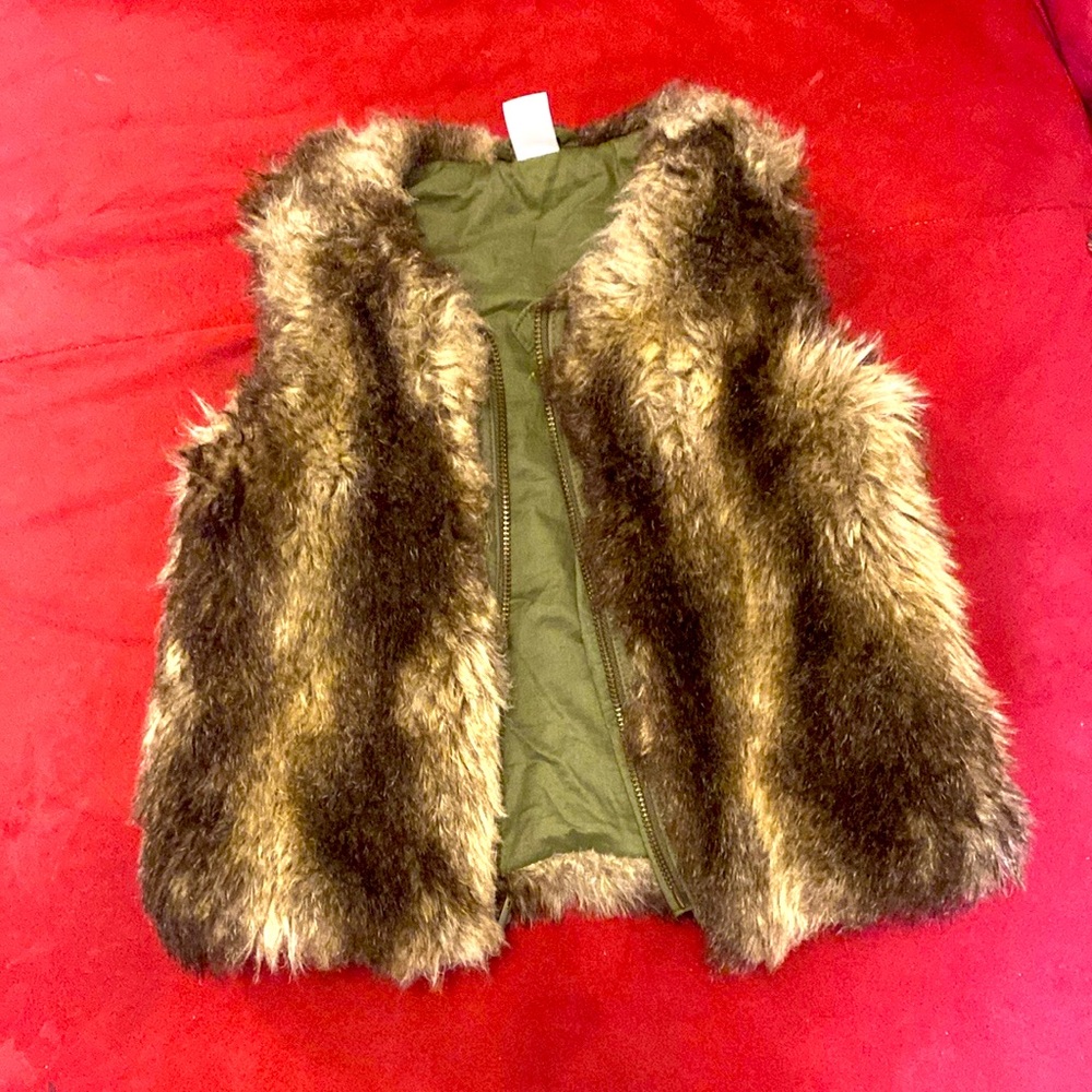 GAP Brown Faux Fur Vest Plush Shaggy Texture